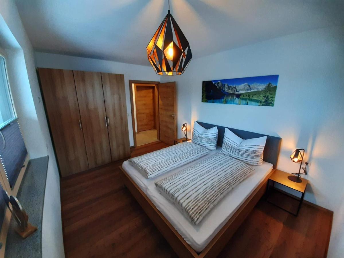Apart Alexandra Strass im Zillertal Buitenkant foto